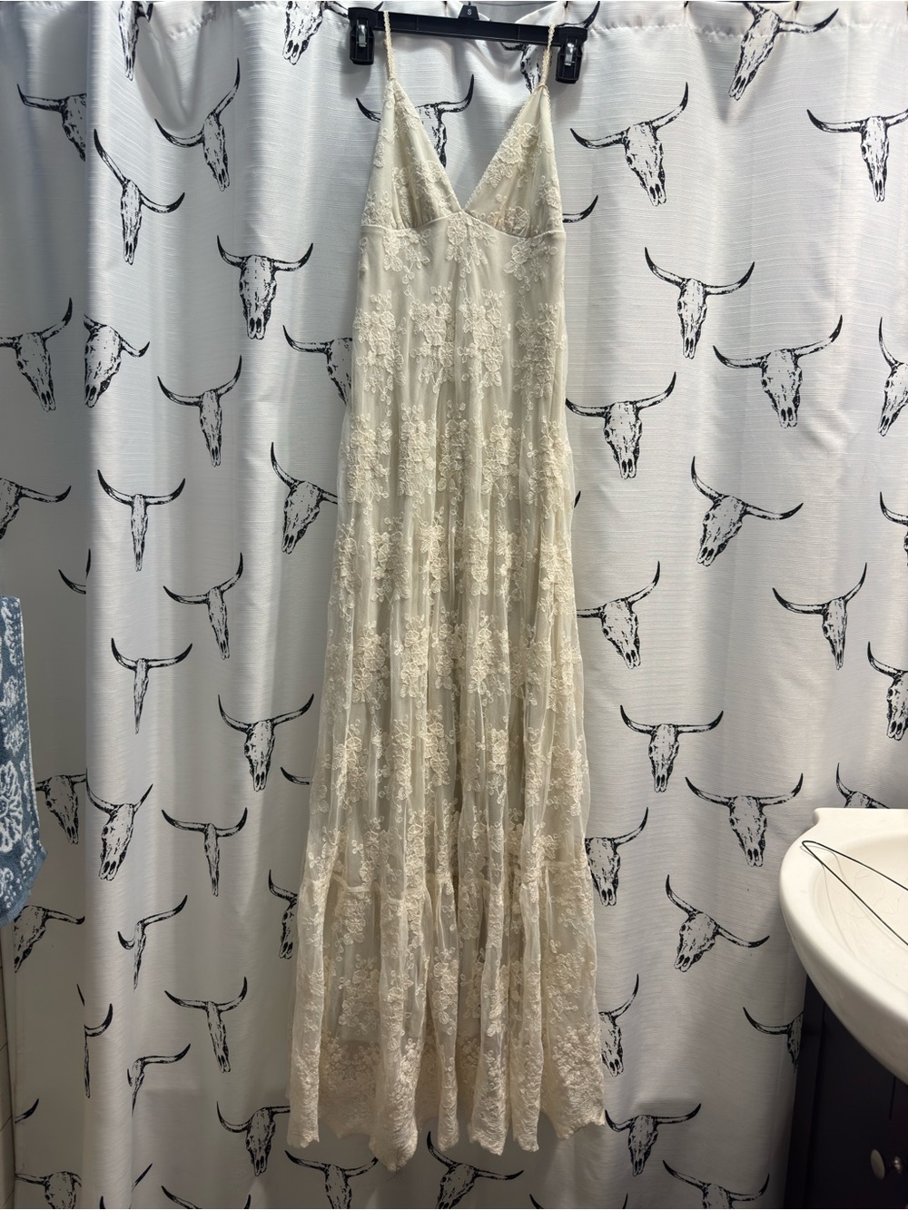 Off White Lace V-Neck Maxi Dress with Floral Overlay